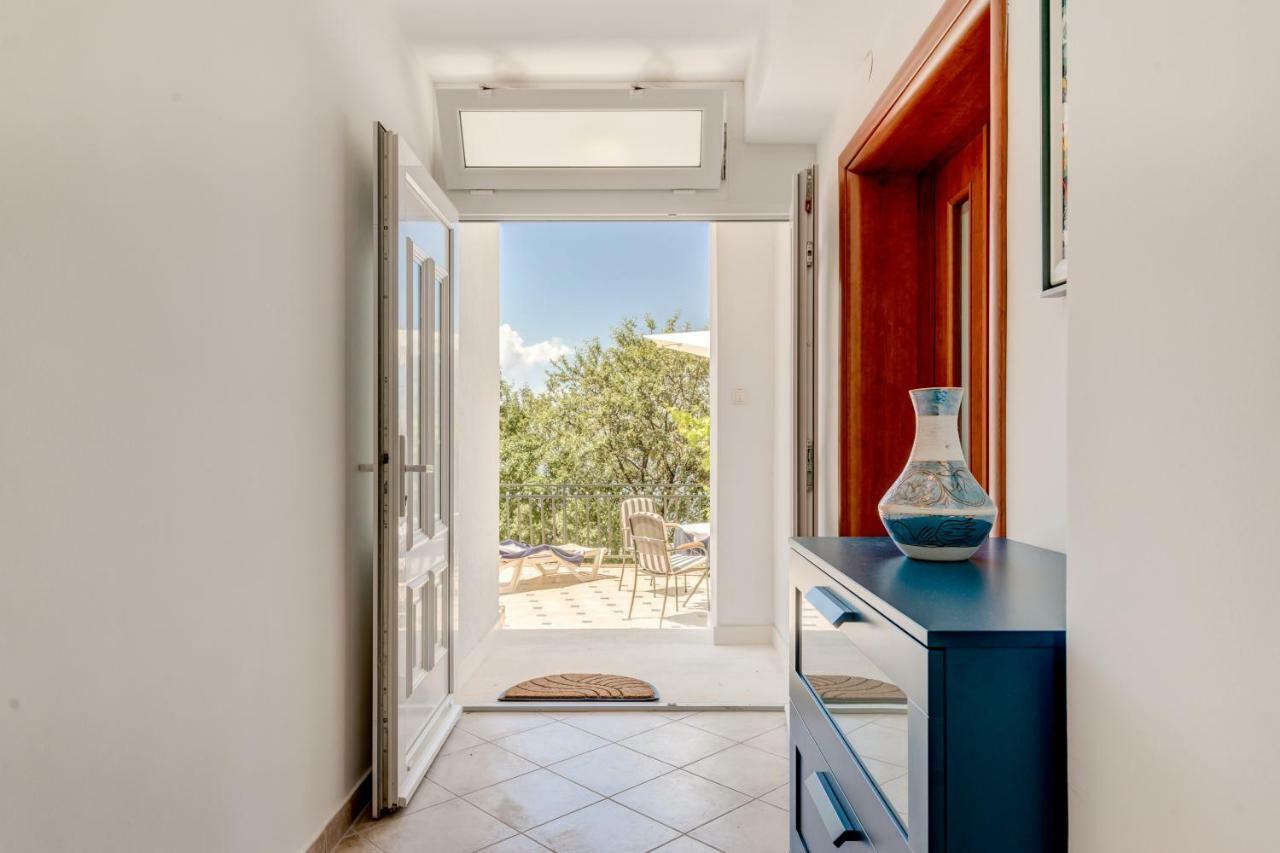 Mirta Appartement Omiš